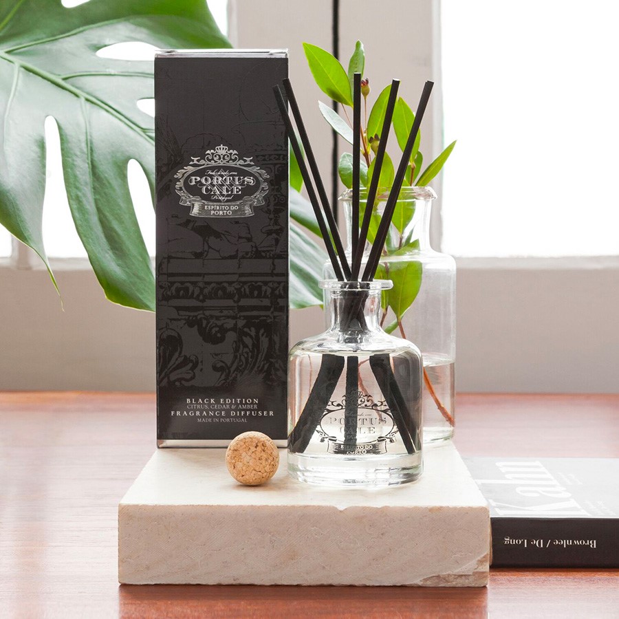 2-1725-pc-black-edition-100ml-fragrance-diffuser_2_com-fundo_900x900