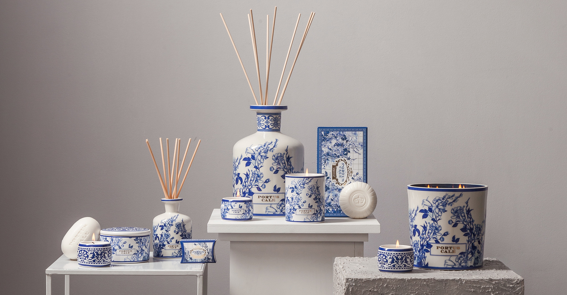 2-2301-PC-GoldBlue-Candle_NEW_1_square-2-600x601-1.jpeg